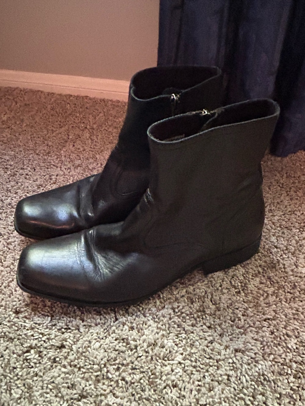 Rockport Toloni (V73962) Men's Black Leather Ankle Dress Boot - Size 8 M